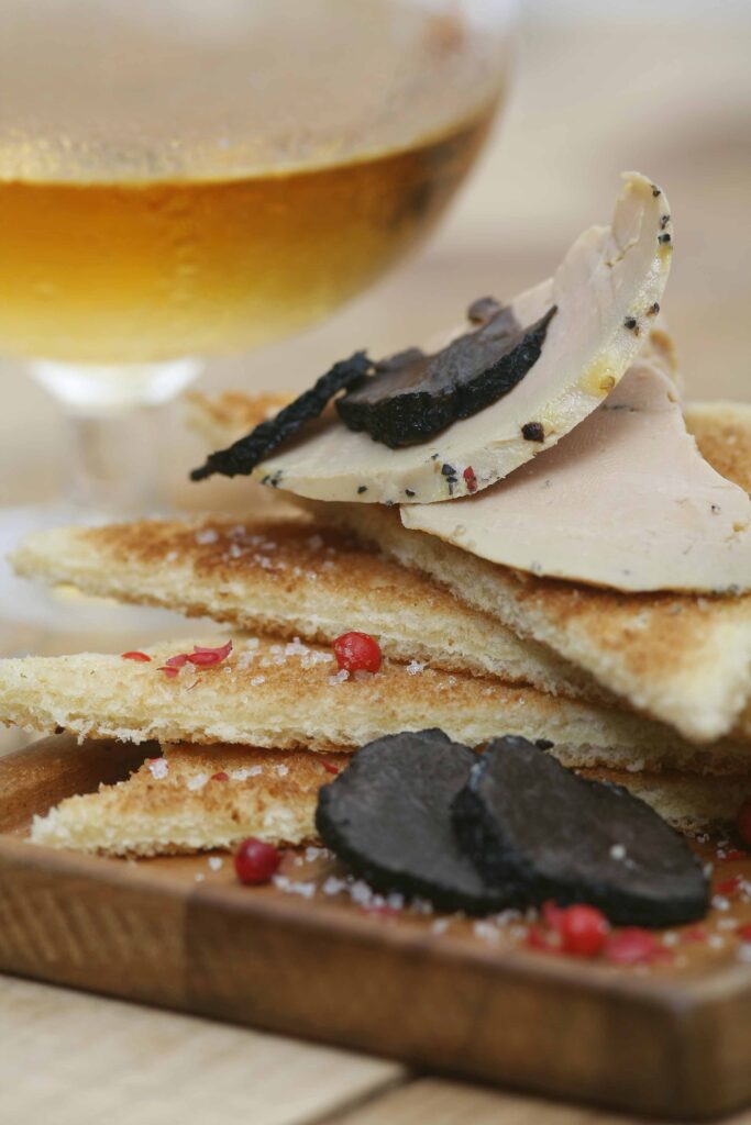 Toast foie gras, truffes et Armagnac
